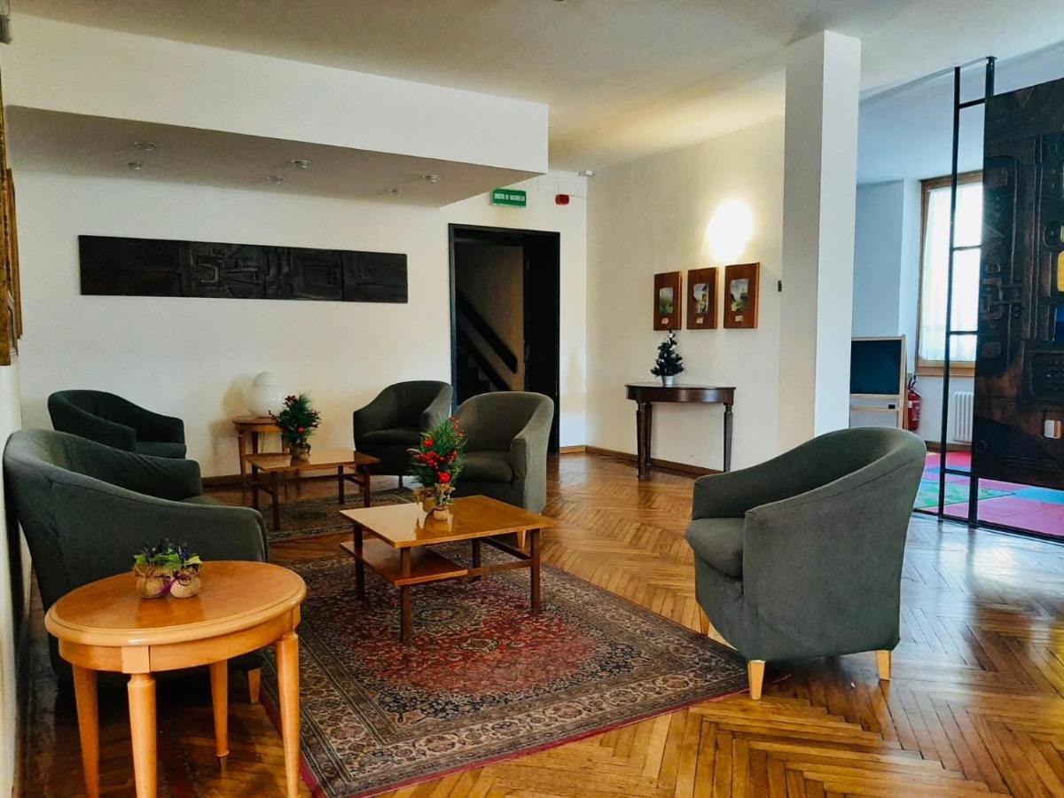 Hg Hotel Italia Brusson Exterior foto