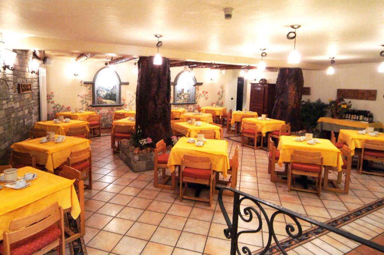 Hg Hotel Italia Brusson Exterior foto
