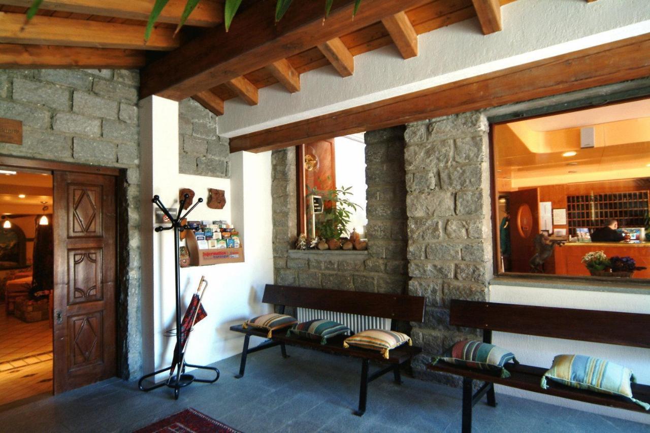 Hg Hotel Italia Brusson Exterior foto